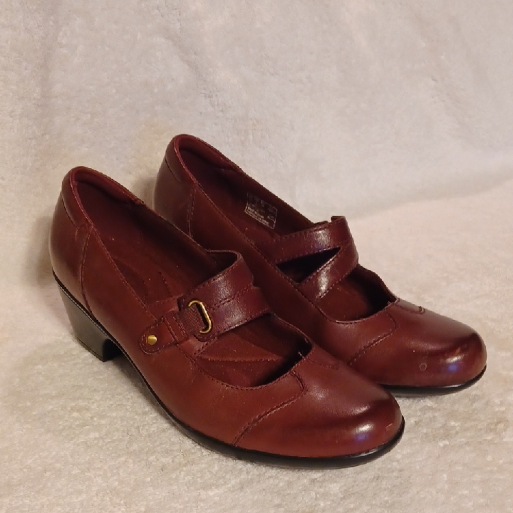 Elegant Brown Women's Shoes
